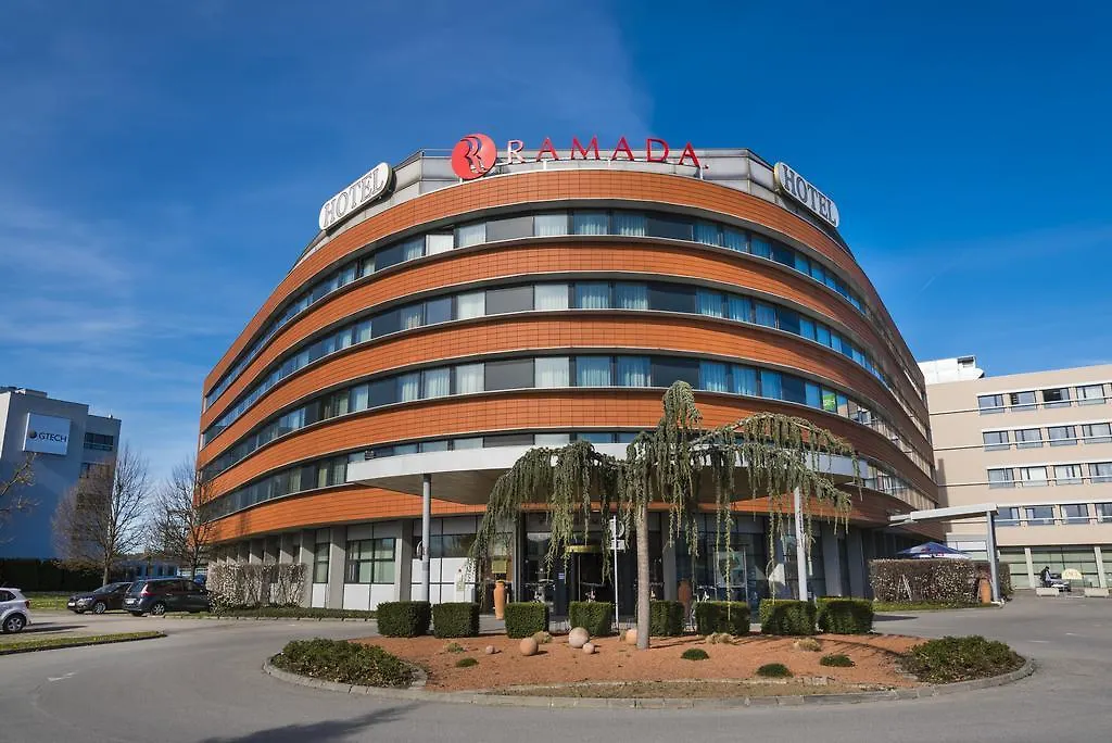 Hotel Ramada By Wyndham Graz Unterpremstaetten