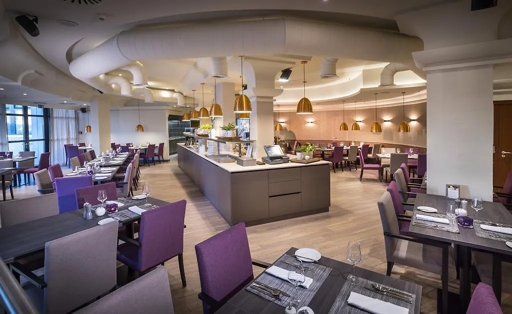 Hotel Ramada By Wyndham Graz Unterpremstaetten 4*,