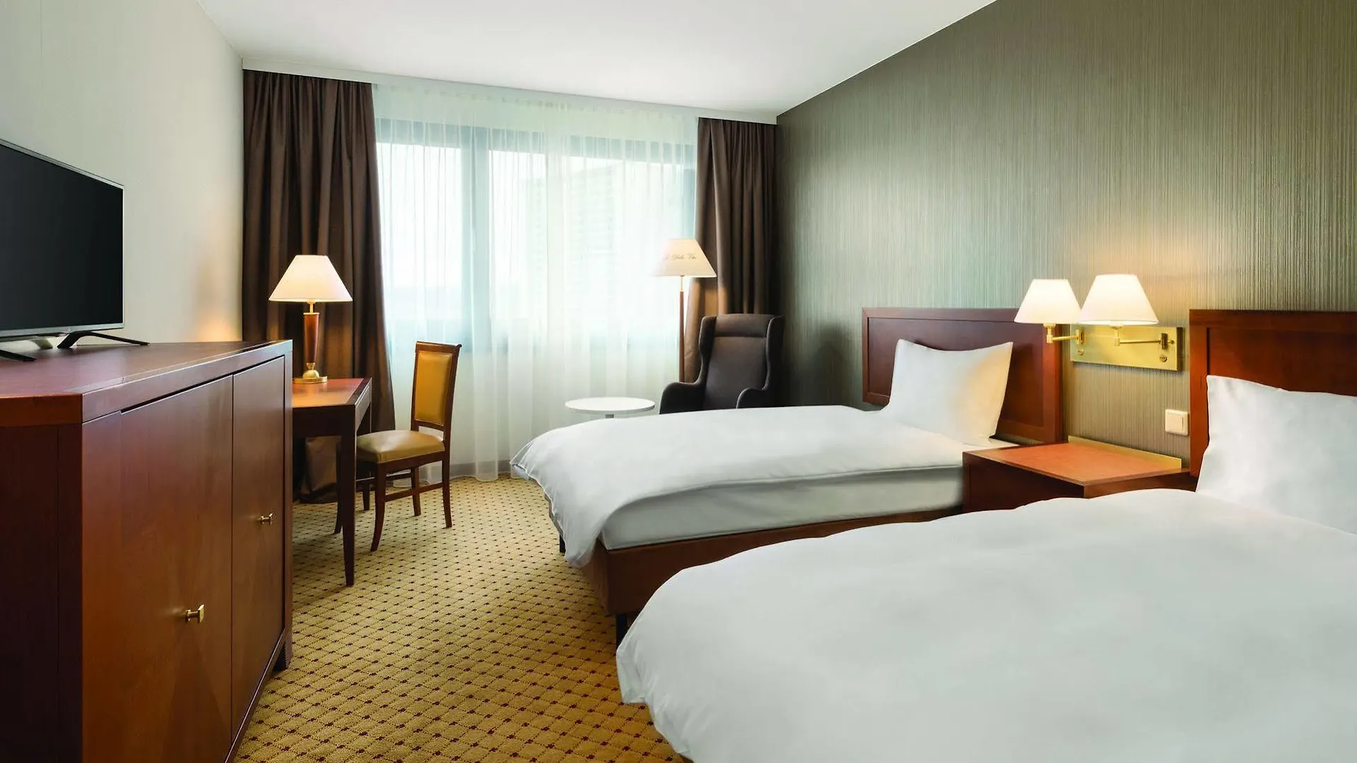 Hotel Ramada By Wyndham Graz Unterpremstaetten